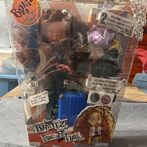 Bratz Pretty 'N' Punk Doll with Accessories Sasha